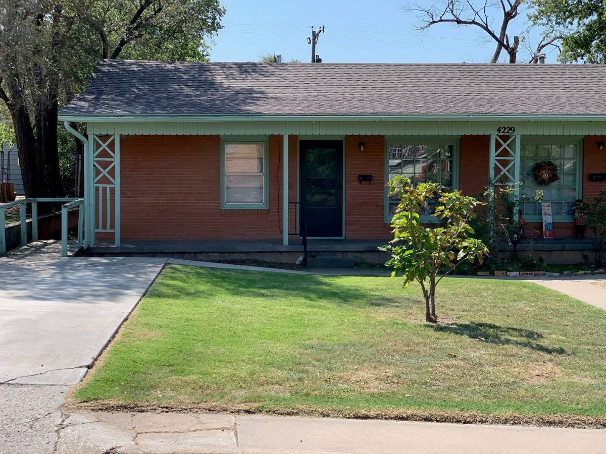 House for rent at 4229-A SW 2nd Ave, Amarillo, TX 79124