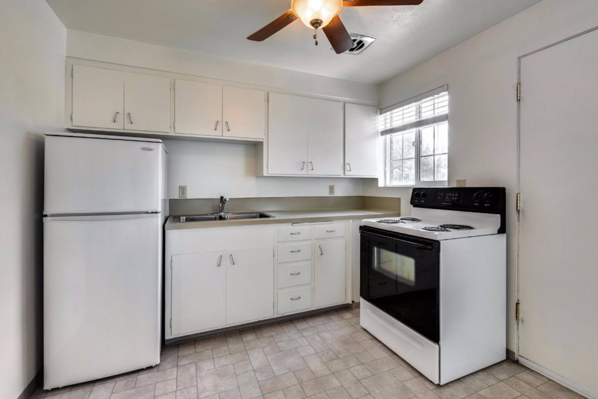 Apartment for rent at 1934 Potter St, Boise, ID 83706