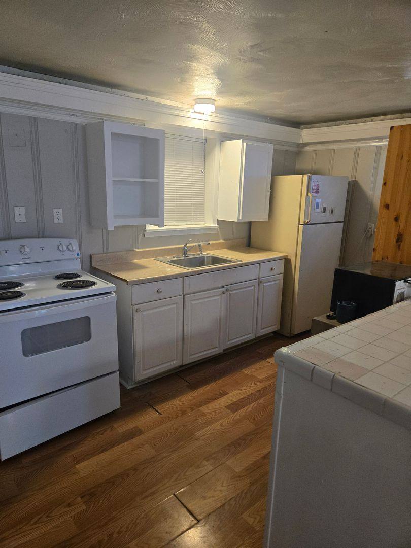 Apartment for rent at 2604-10 Bomar Ave, Fort Worth, TX 76103