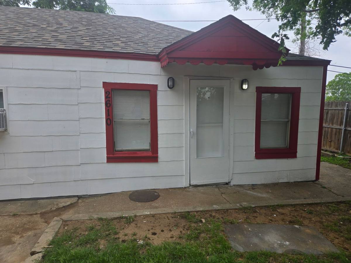Apartment for rent at 2604-10 Bomar Ave, Fort Worth, TX 76103