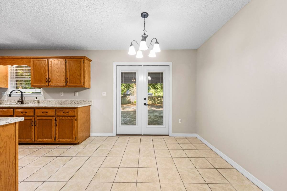 House for rent at 502 Hyde Park Dr, Crestview, FL 32539