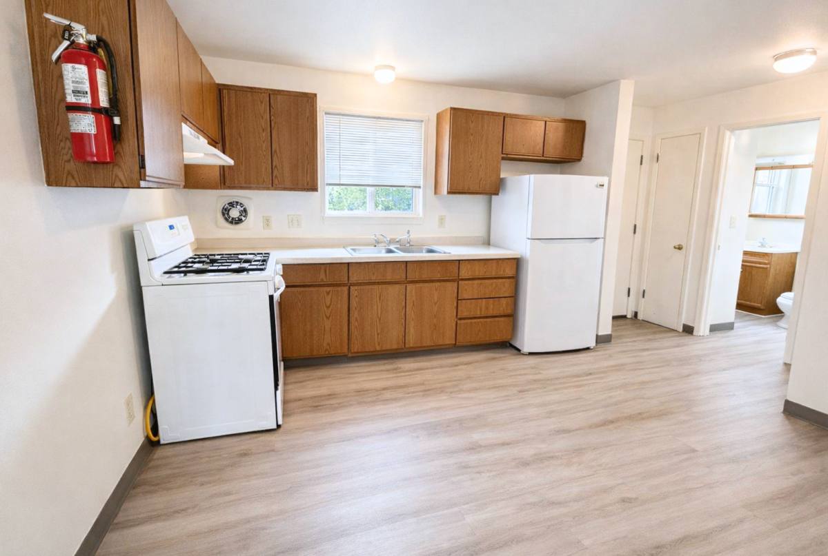 Townhouse for rent at 836 Lois Court #836, Hartford, WI 53027