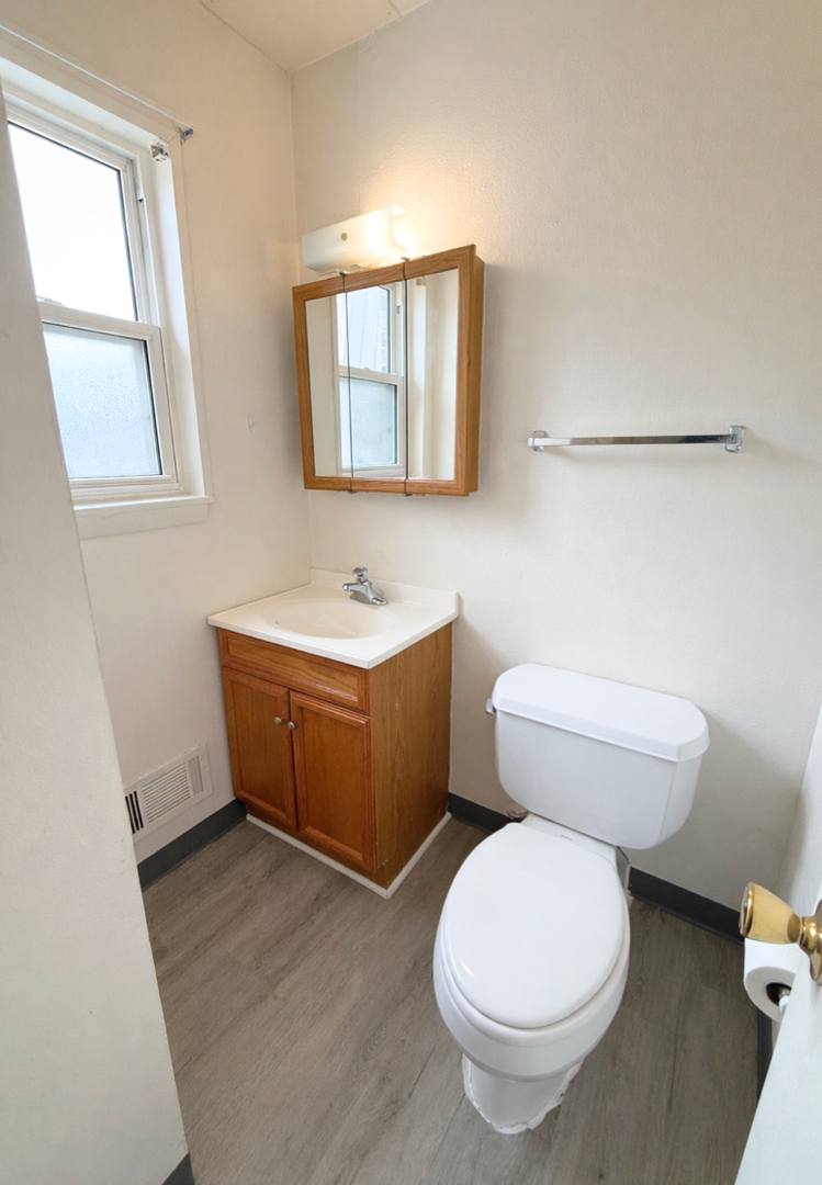 Townhouse for rent at 836 Lois Court #836, Hartford, WI 53027