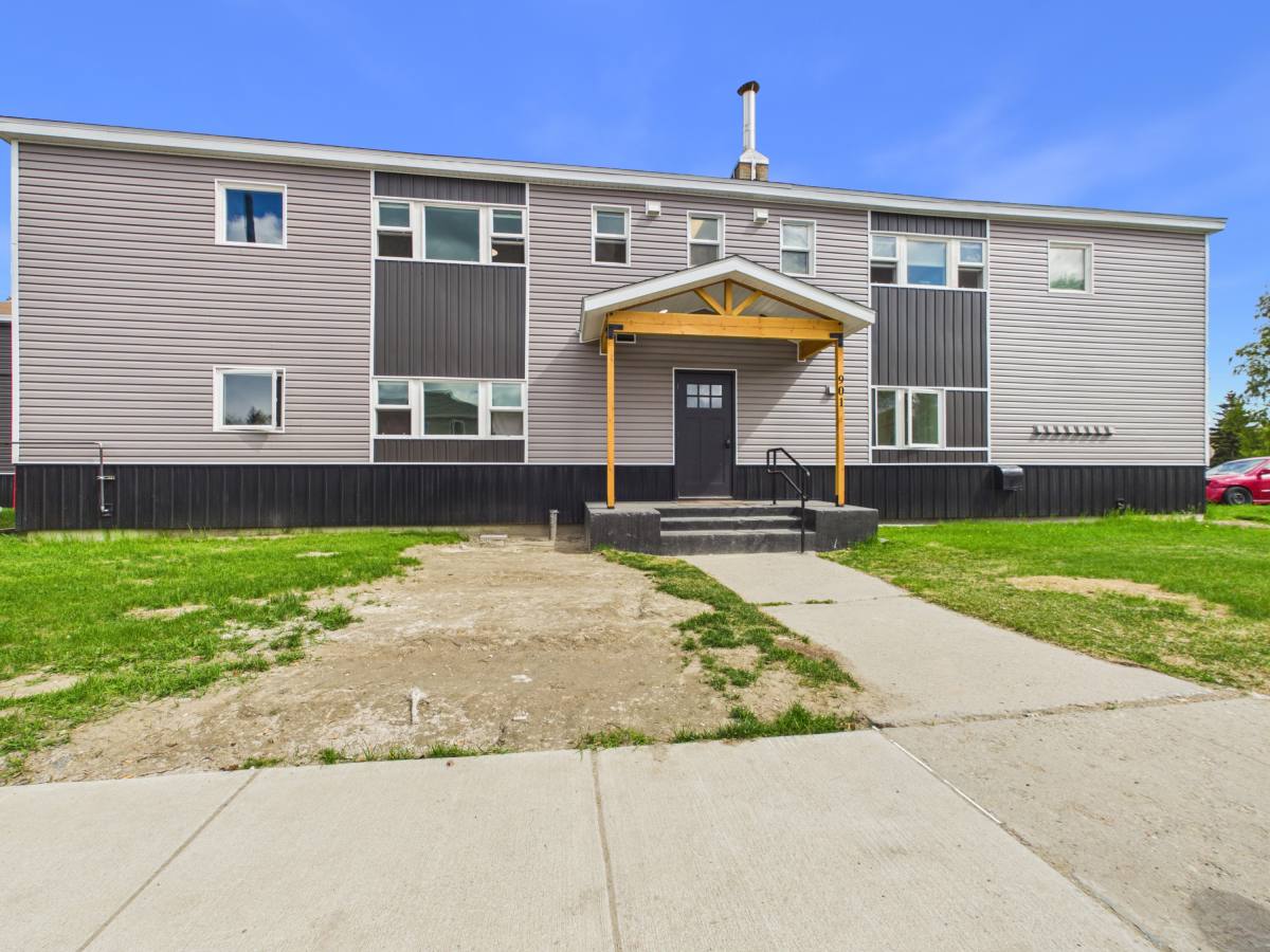 Apartment for rent at 1301 9th Ave #B, Fairbanks, AK 99701