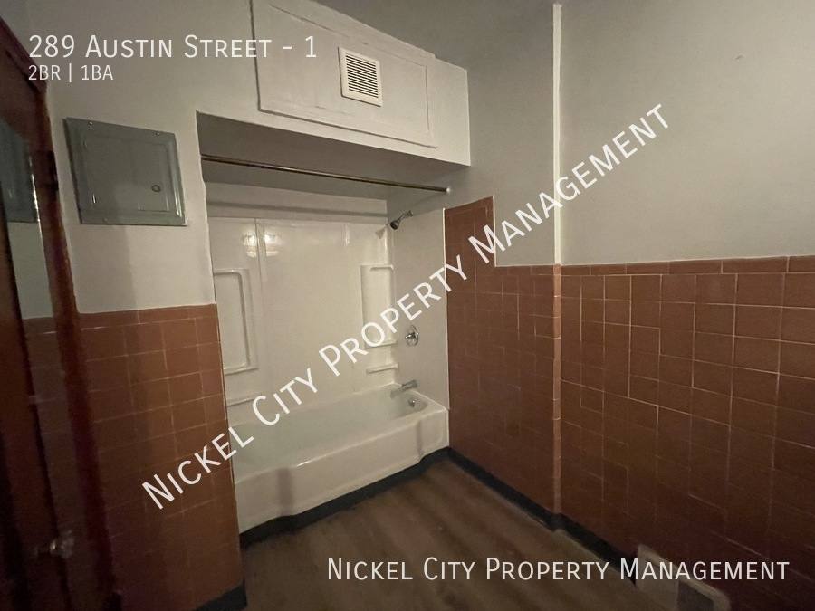 Apartment for rent at 289 Austin St #1, Buffalo, NY 14207