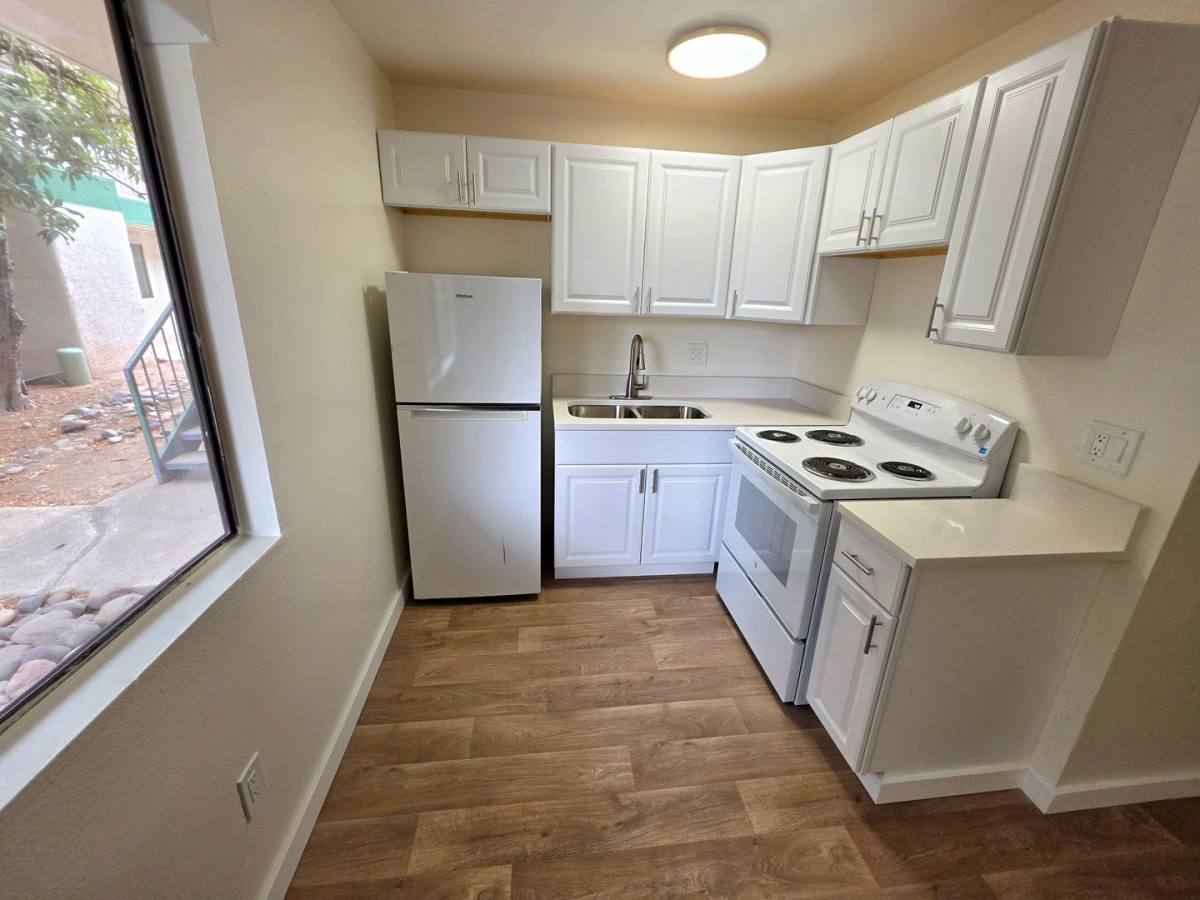 Apartment for rent at 4015 E Monte Vista Dr, Tucson, AZ 85712