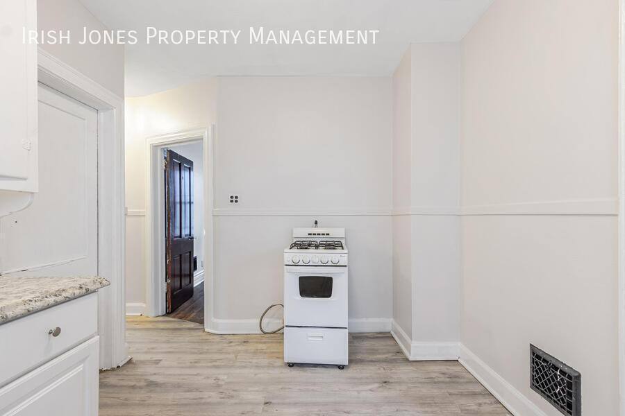 Apartment for rent at 104 Grote St, Buffalo, NY 14207