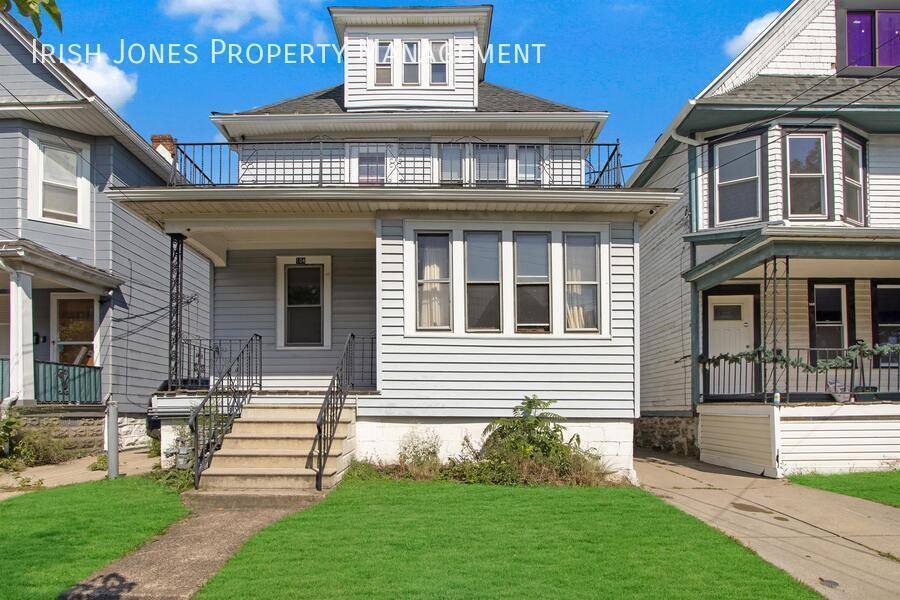 Apartment for rent at 104 Grote St, Buffalo, NY 14207