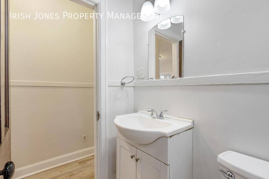 Apartment for rent at 104 Grote St, Buffalo, NY 14207