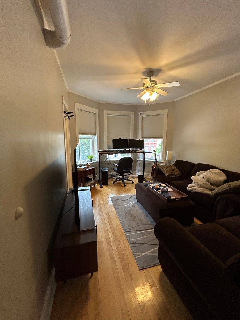 Apartment for rent at 1410 W Ohio St #2, Chicago, IL 60642