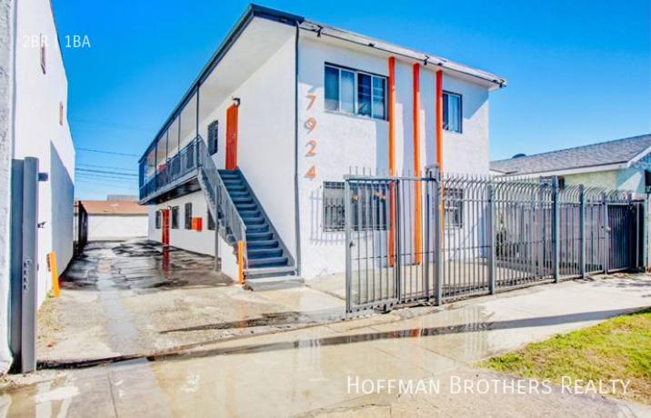 Apartment for rent at 7924 S Main St #4, Los Angeles, CA 90003