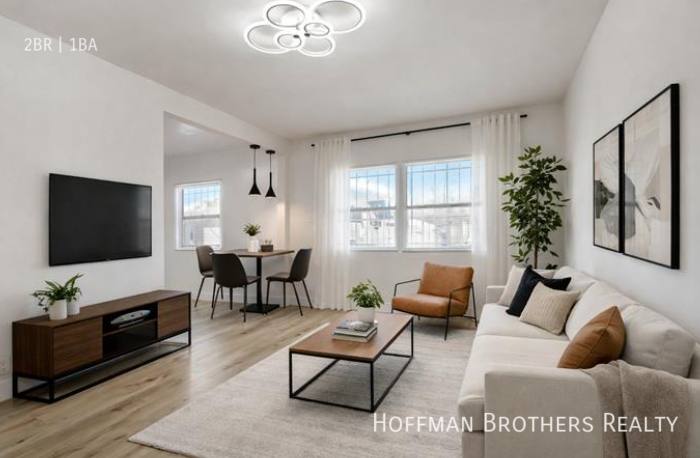 Apartment for rent at 7924 S Main St #4, Los Angeles, CA 90003