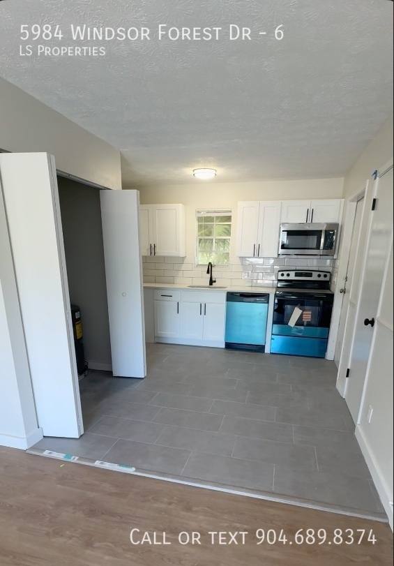Apartment for rent at 5984 Windsor Forest Dr #6, Jacksonville, FL 32210