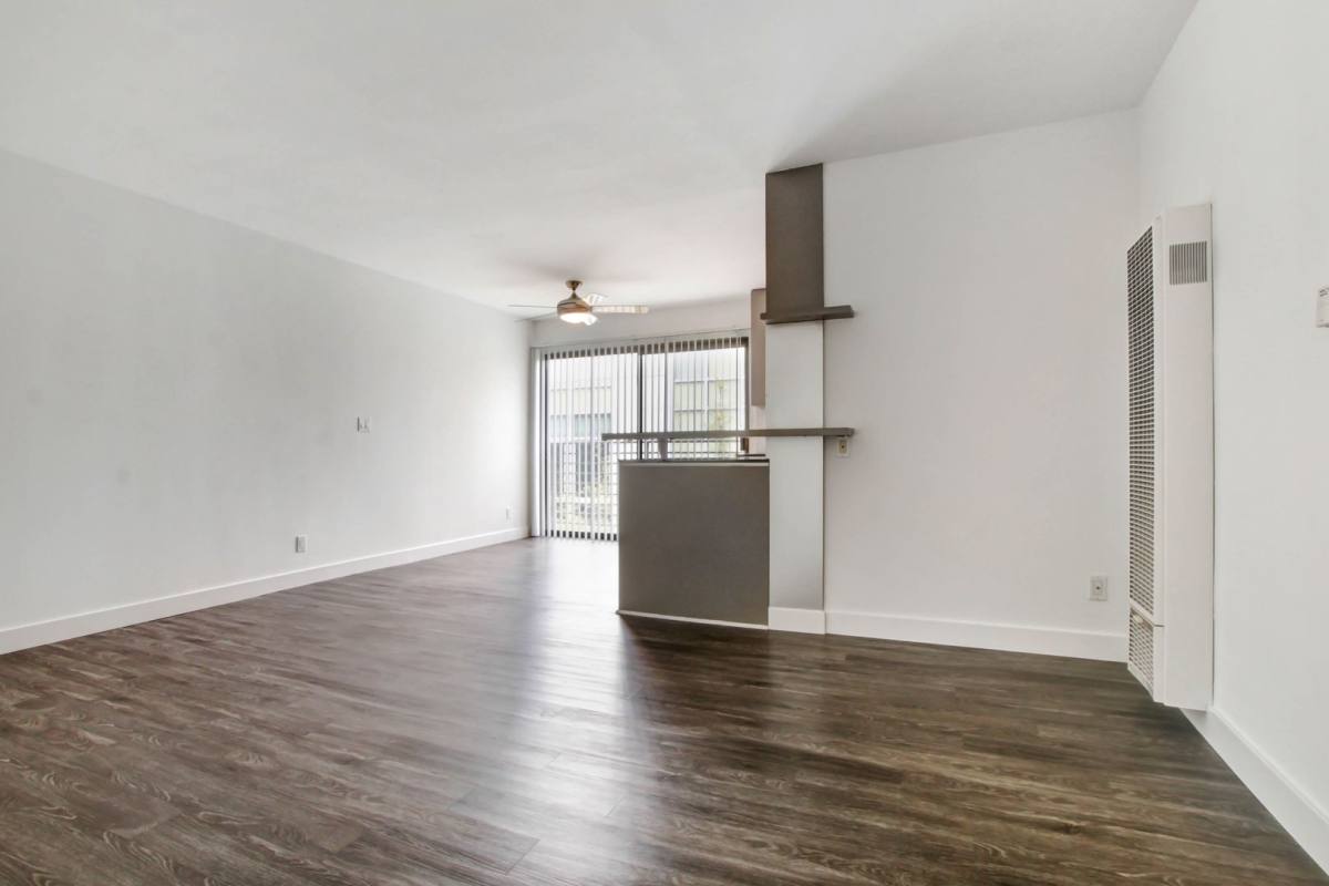 Apartment for rent at 117 Pacific St, Santa Monica, CA 90405