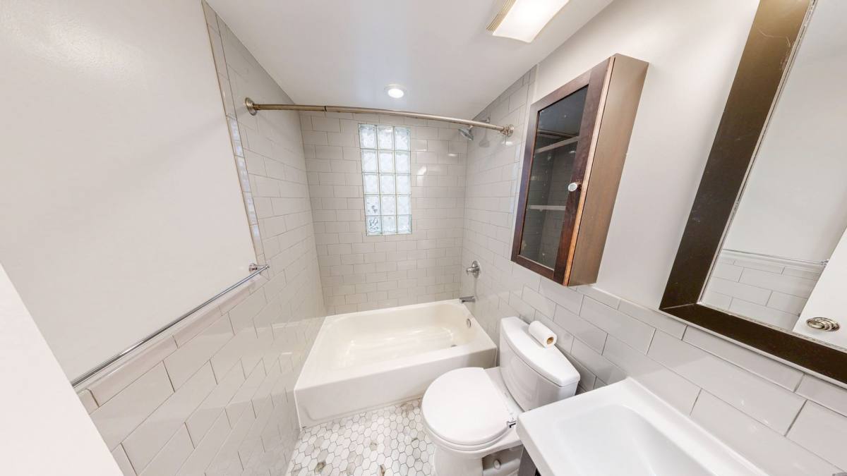 Apartment for rent at 1724 21st St NW, Washington, DC 20009