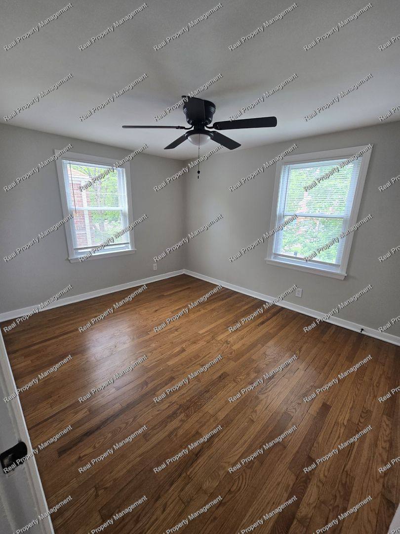 House for rent at 232 Gregory Ave, Munster, IN 46321