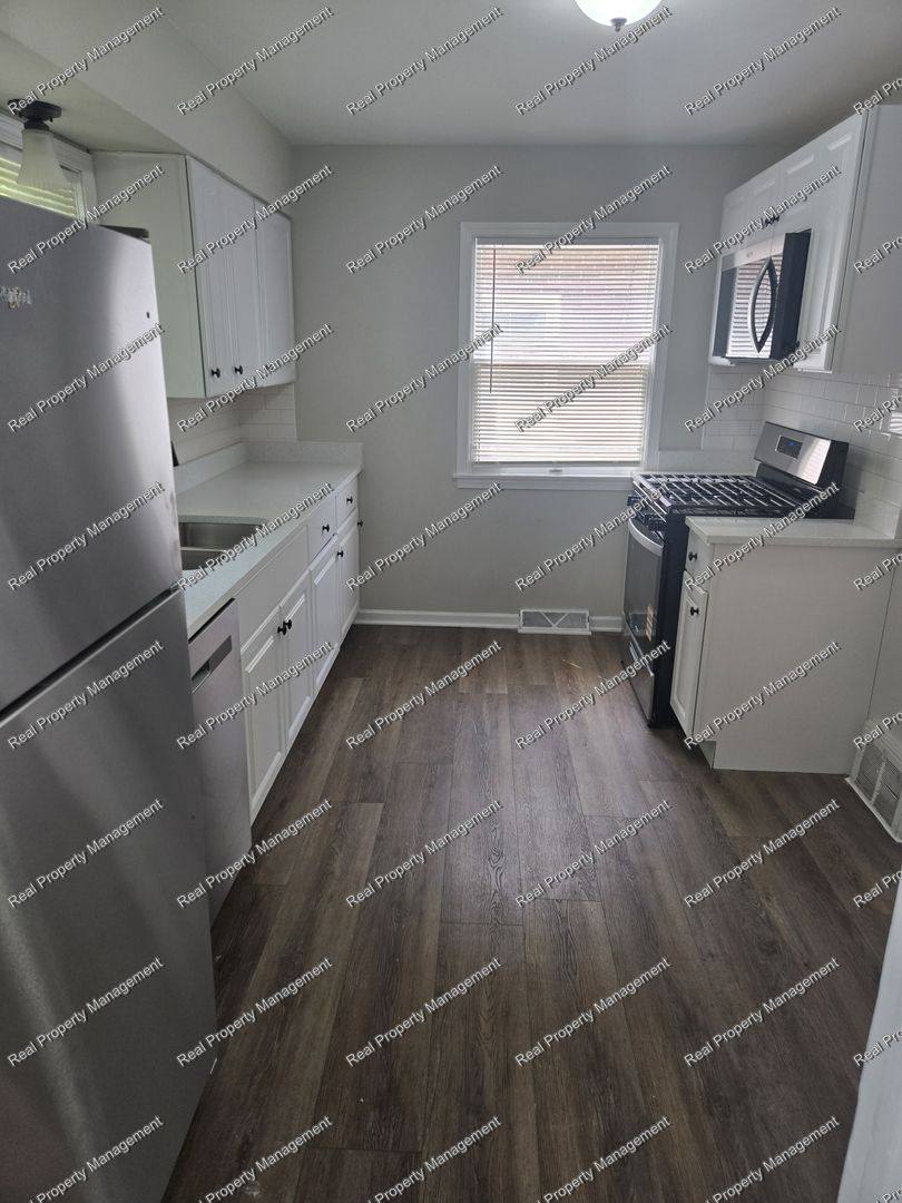 House for rent at 232 Gregory Ave, Munster, IN 46321