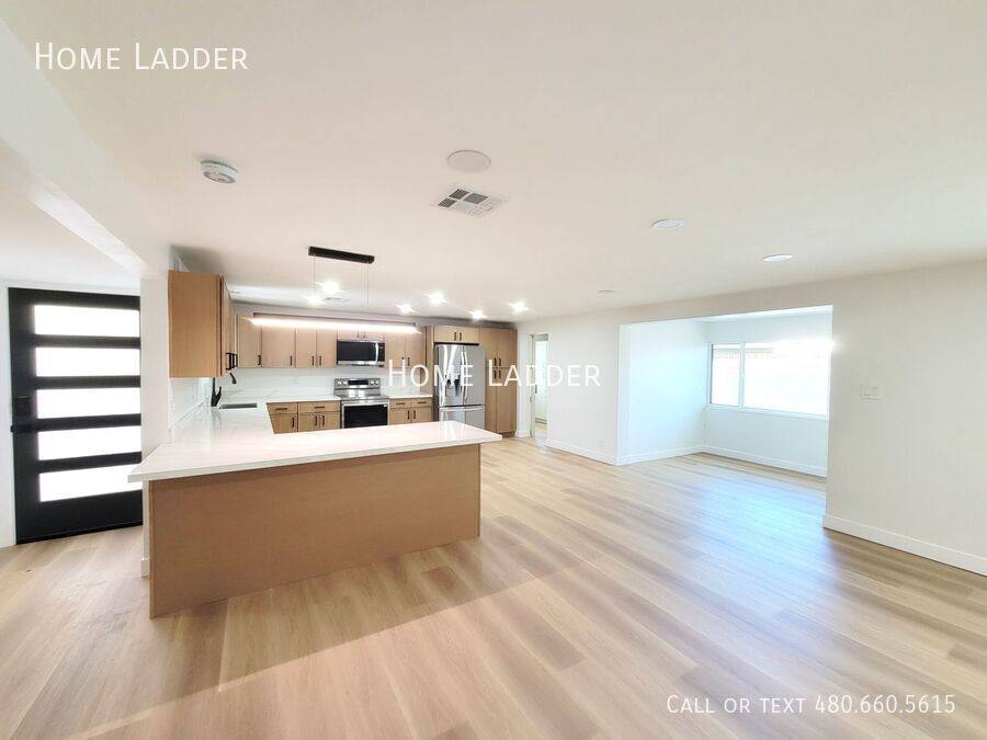 House for rent at 1618 W Lamar Rd, Phoenix, AZ 85015