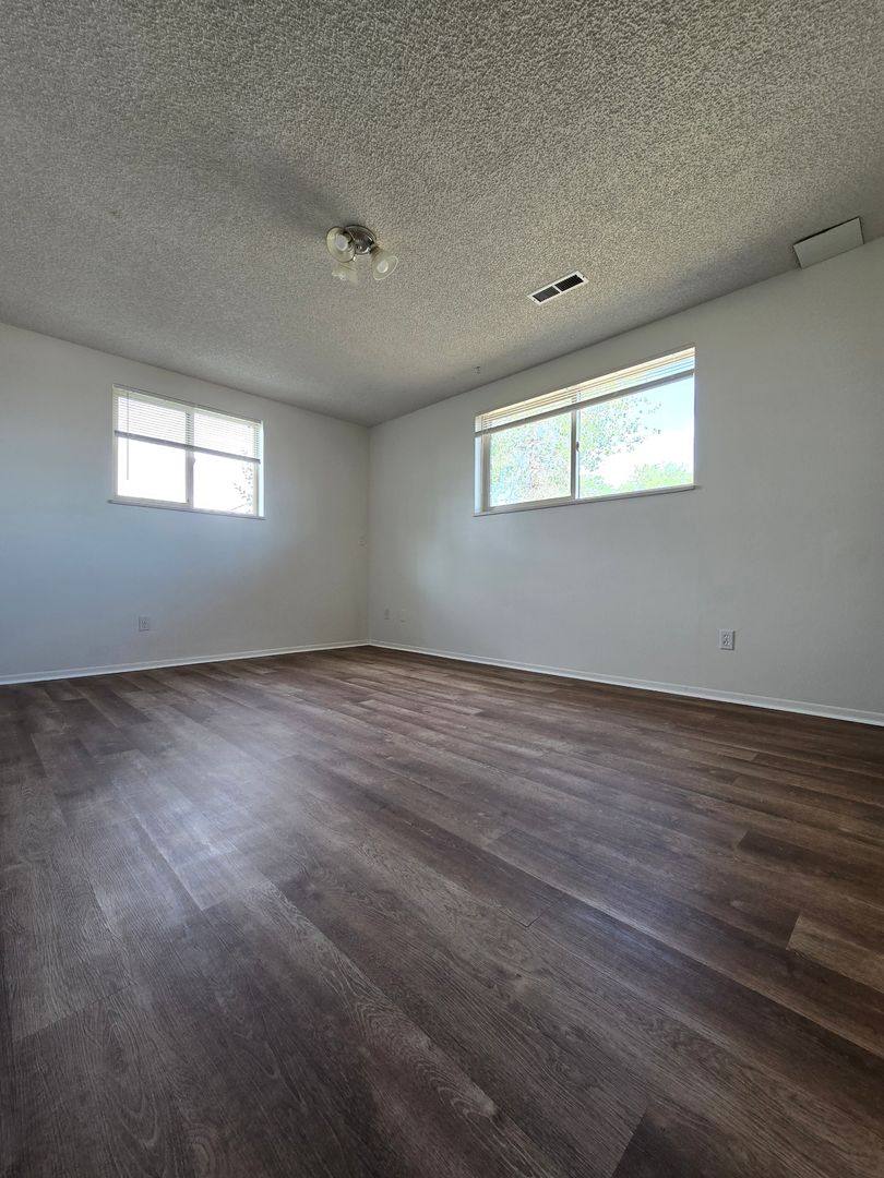 Townhouse for rent at 37077 NW Dr, Windsor, CO 80550