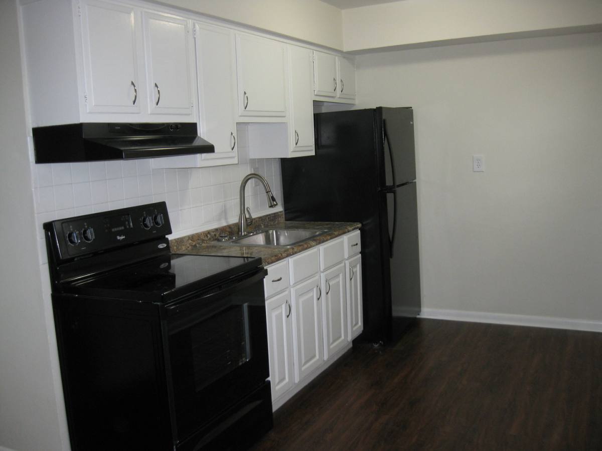 Apartment for rent at 840 Little Bay Ave, Norfolk, VA 23503