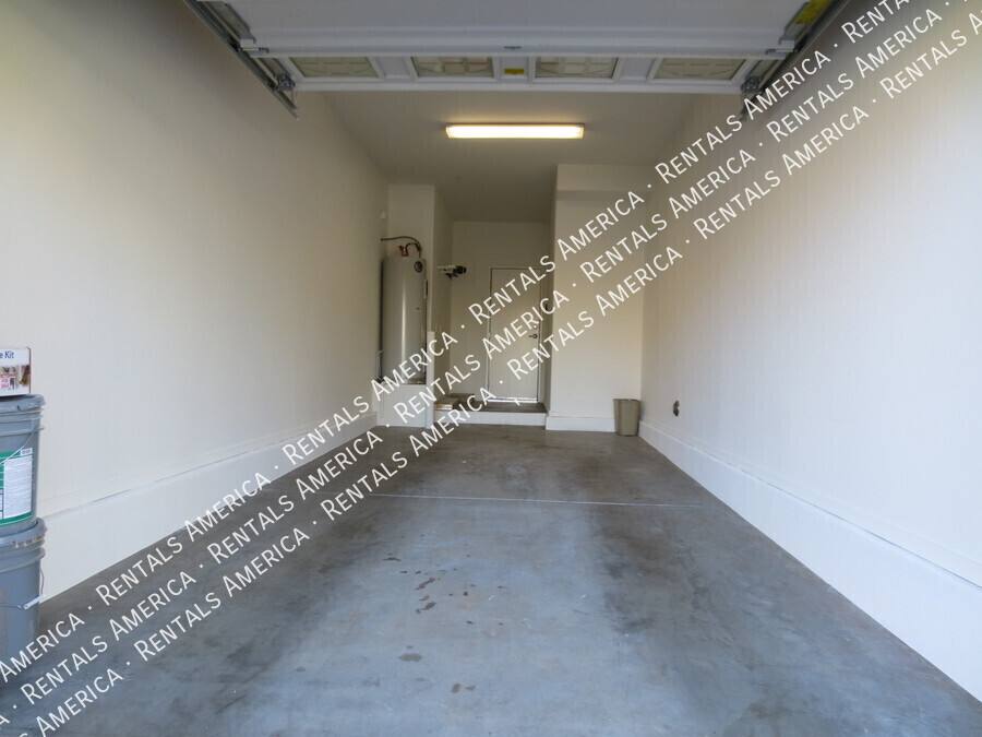 Townhouse for rent at 1350 S Greenfield Rd #1026, Mesa, AZ 85206