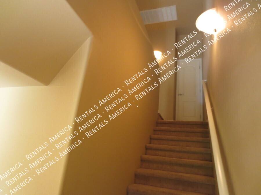 Townhouse for rent at 1350 S Greenfield Rd #1026, Mesa, AZ 85206
