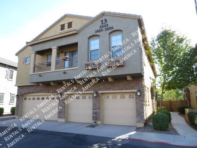 Townhouse for rent at 1350 S Greenfield Rd #1026, Mesa, AZ 85206