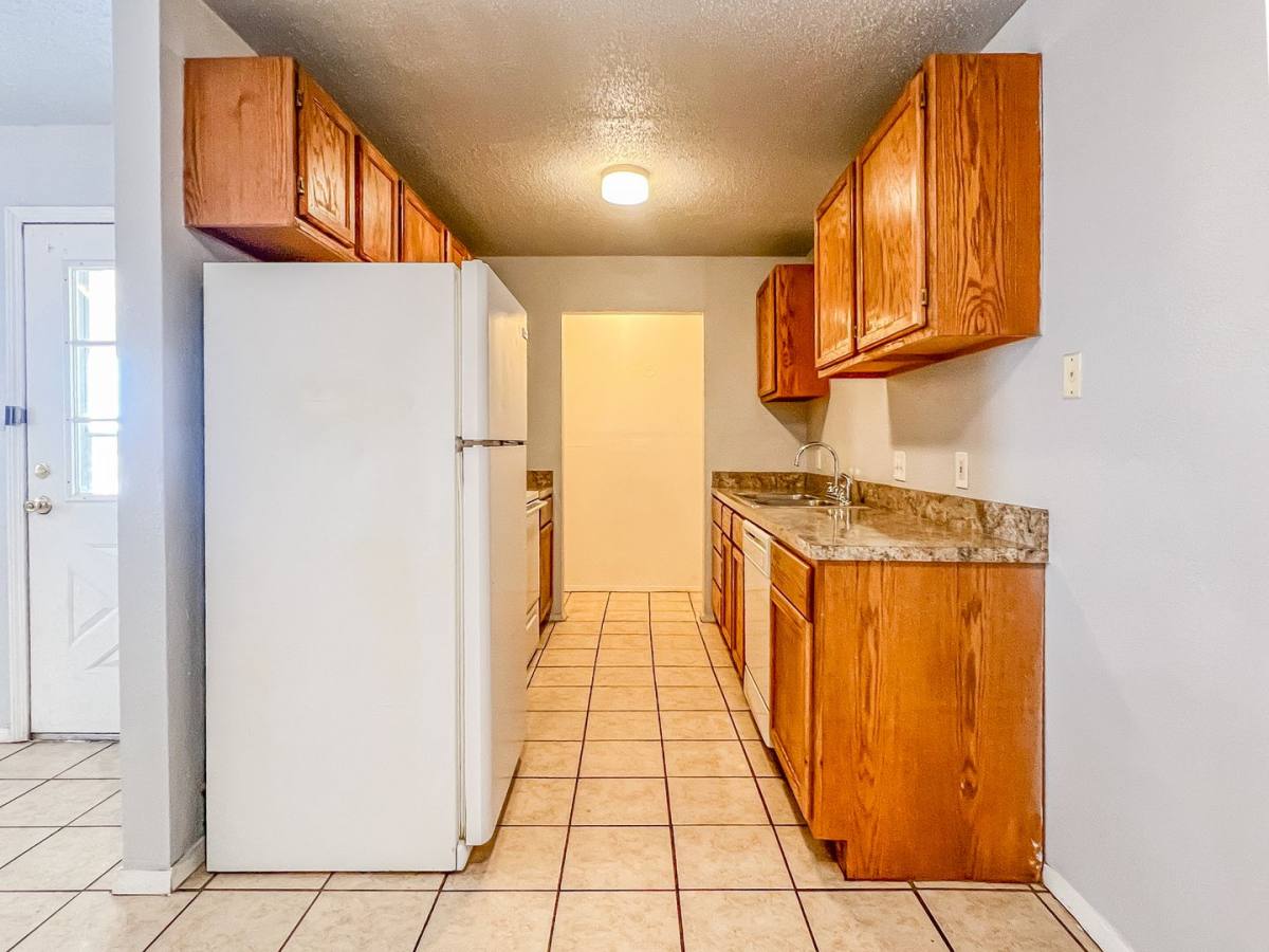 Apartment for rent at 9619 Boston Ave, Lubbock, TX 79423
