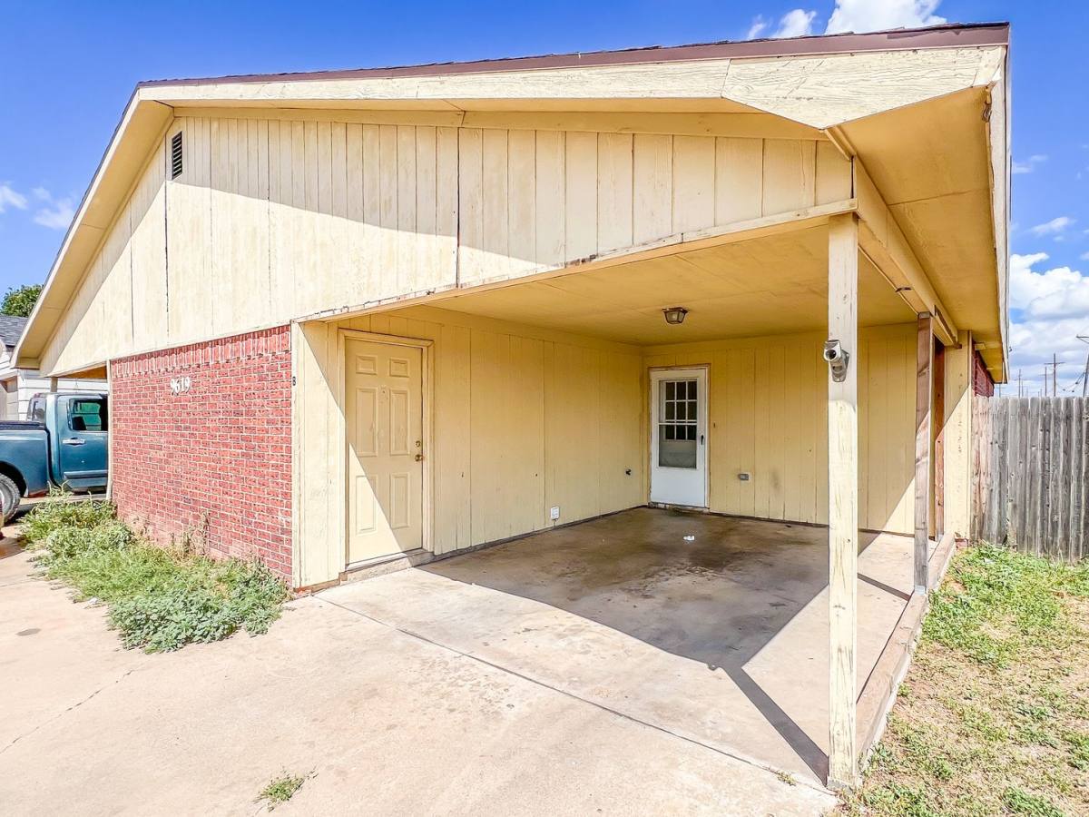 Apartment for rent at 9619 Boston Ave, Lubbock, TX 79423