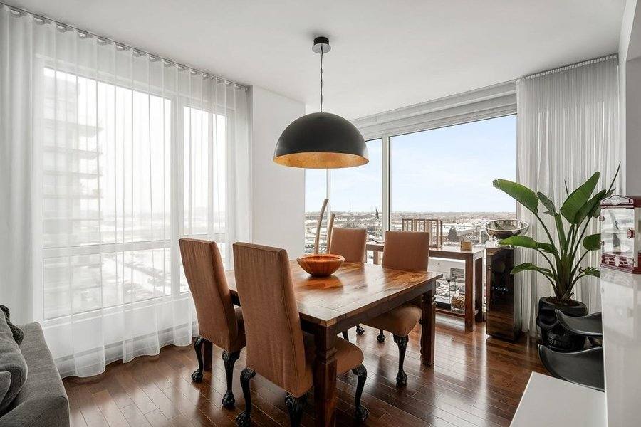 Apartment for rent at 3333 Allen Parkway #JU101, Houston, TX 77019