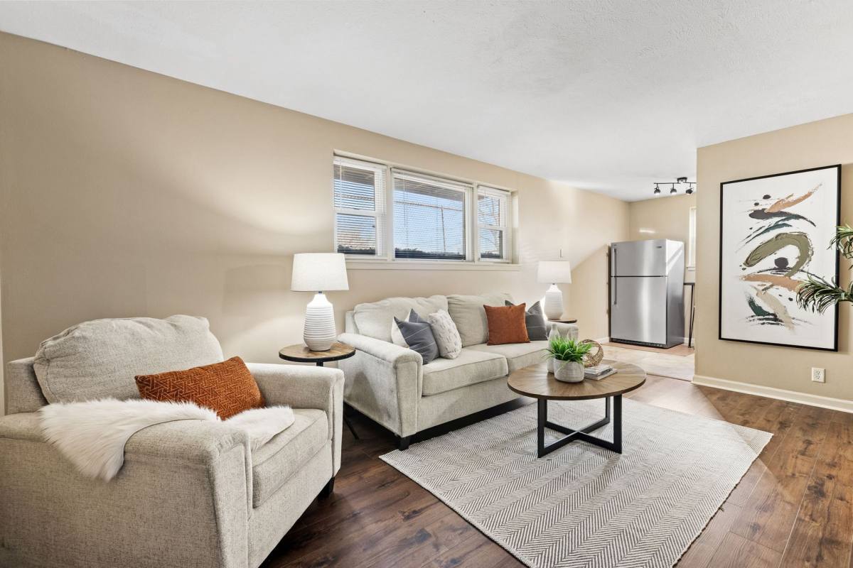 Apartment for rent at 3325 California St, Omaha, NE 68131