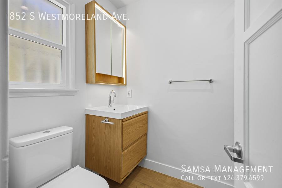 Apartment for rent at 852 S Westmoreland Ave, Los Angeles, CA 90005