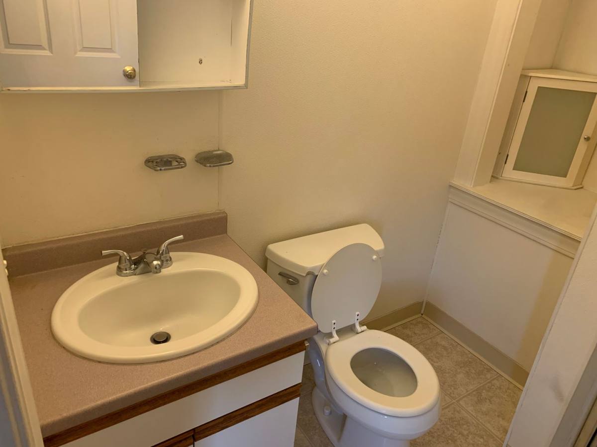 Apartment for rent at 356 E Merrimack St, Lowell, MA 01852