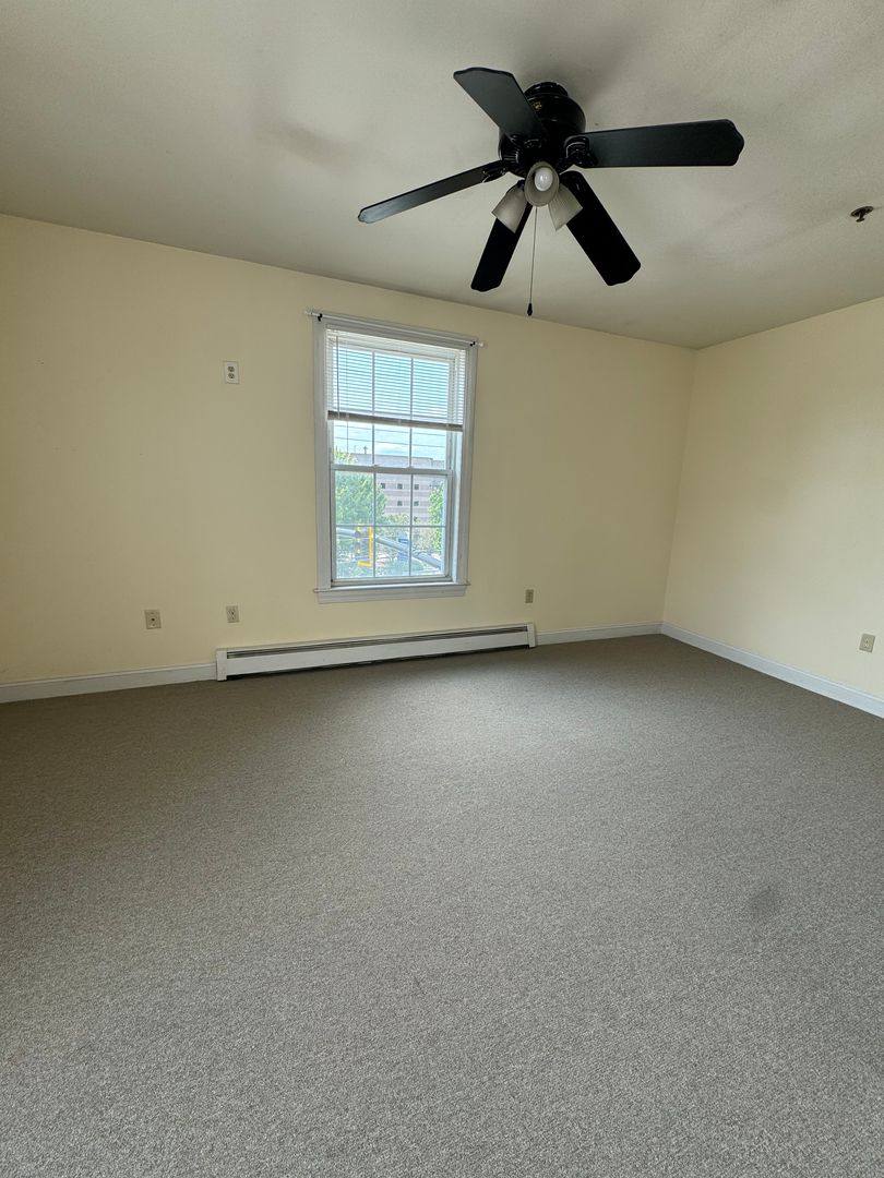 Apartment for rent at 356 E Merrimack St, Lowell, MA 01852