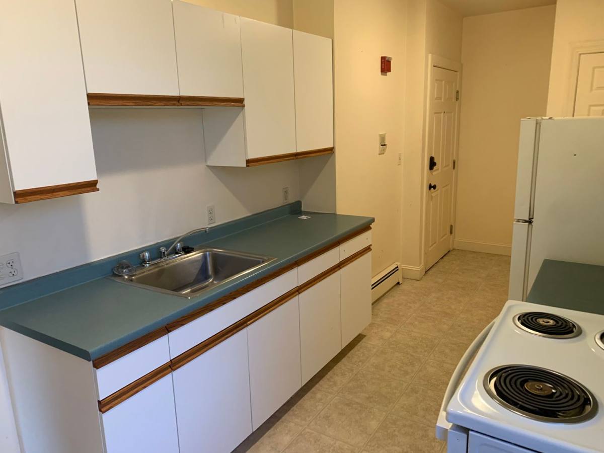 Apartment for rent at 356 E Merrimack St, Lowell, MA 01852