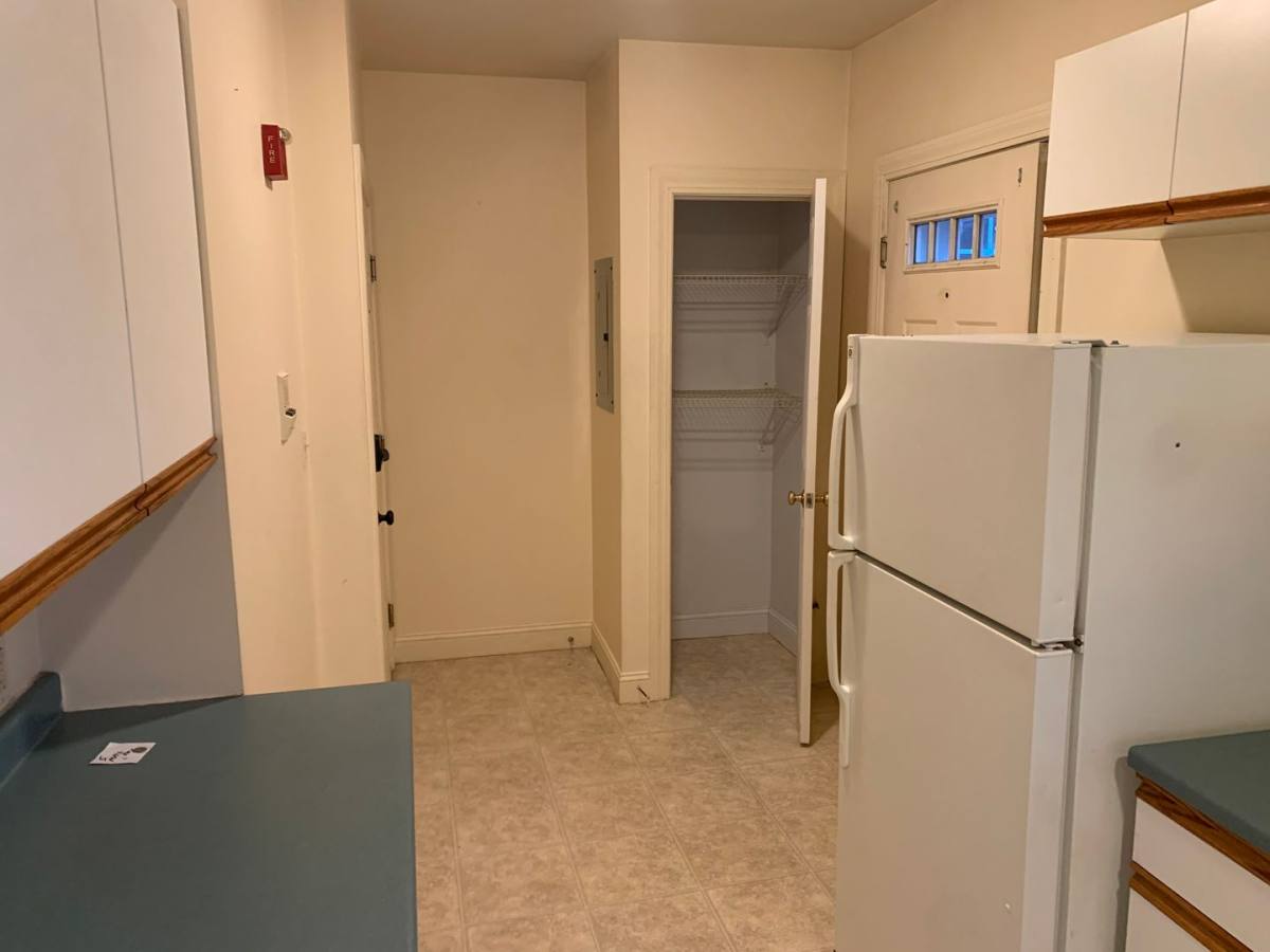Apartment for rent at 356 E Merrimack St, Lowell, MA 01852