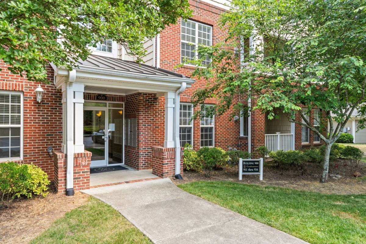 Apartment for rent at 912 Providence Glen Dr, Chapel Hill, NC 27514