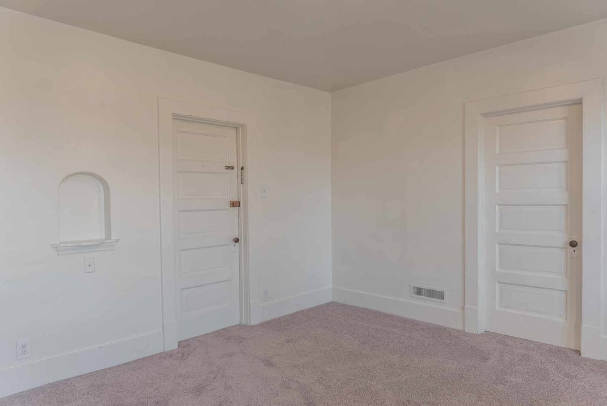 Apartment for rent at 207 S 4th St, Sterling, CO 80751