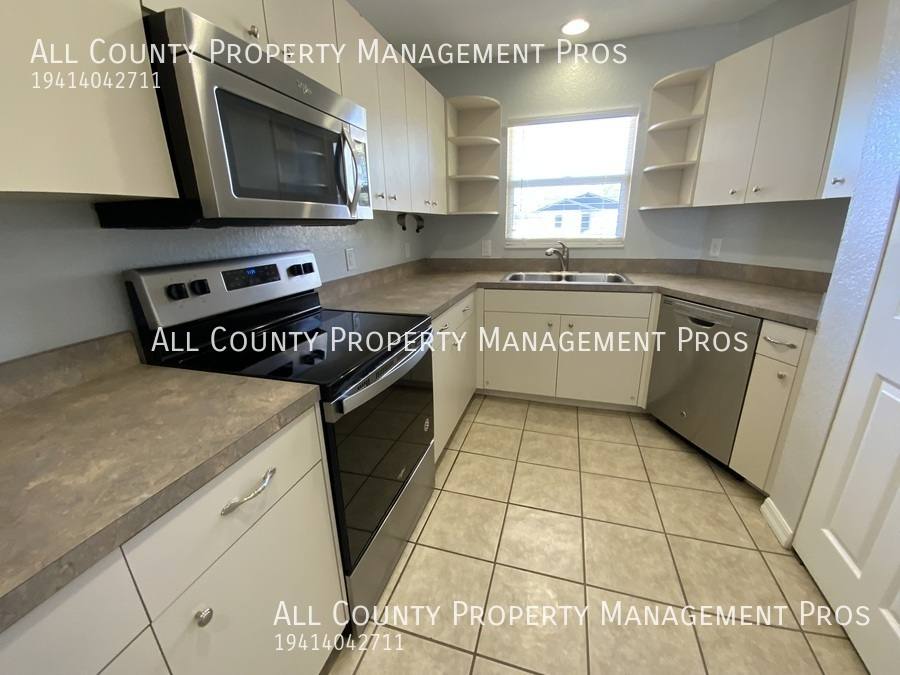 House for rent at 1189 Coleman Ave, Sarasota, FL 34232