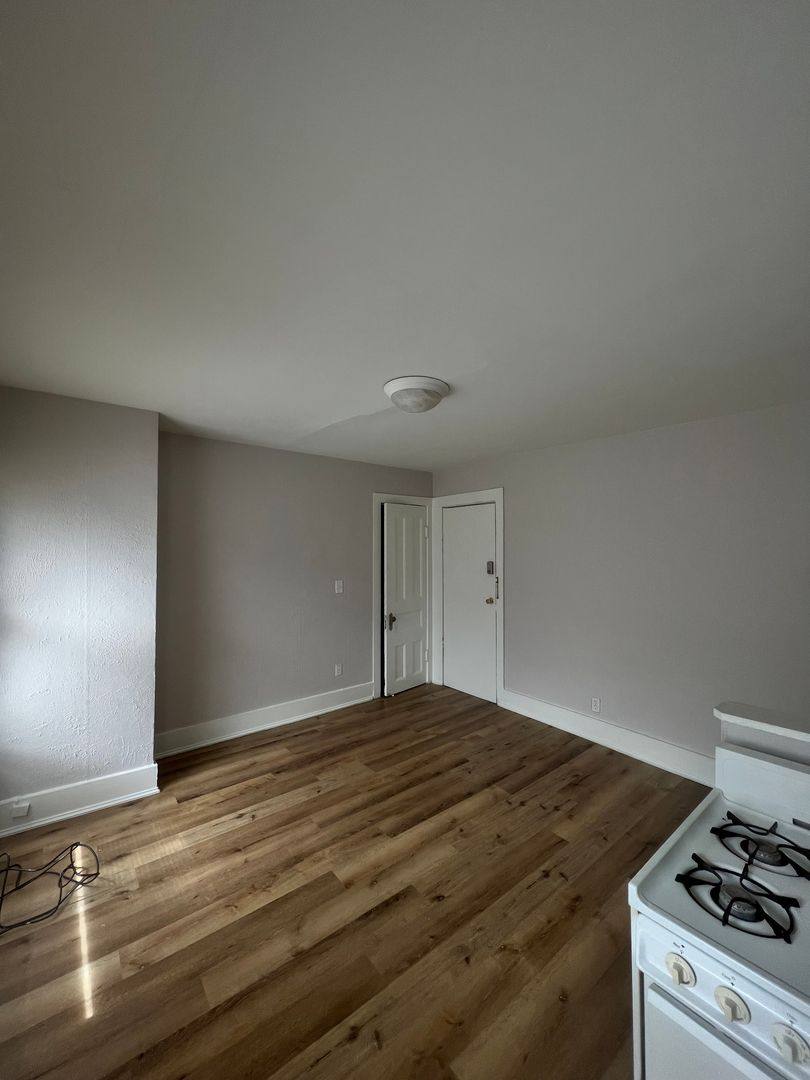 Apartment for rent at 46-48 Harlem St, Rochester, NY 14607