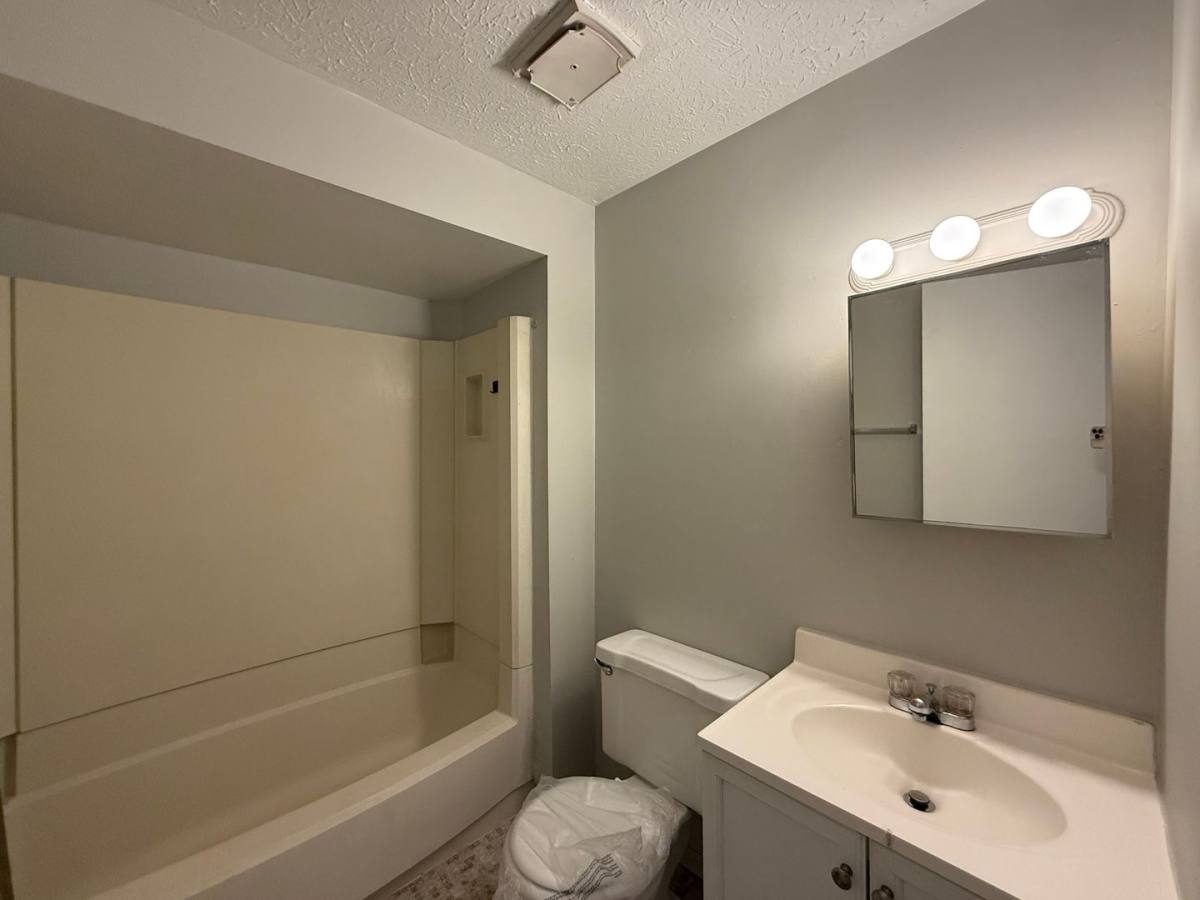 Apartment for rent at 71-73 Marshall St, Rochester, NY 14607
