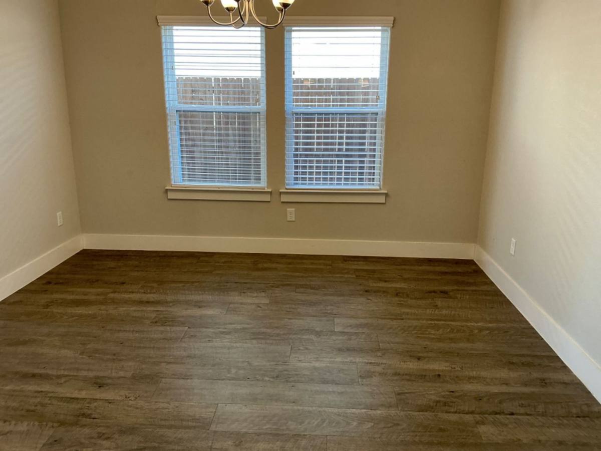 House for rent at 640 The Cottages Dr, Godley, TX 76044
