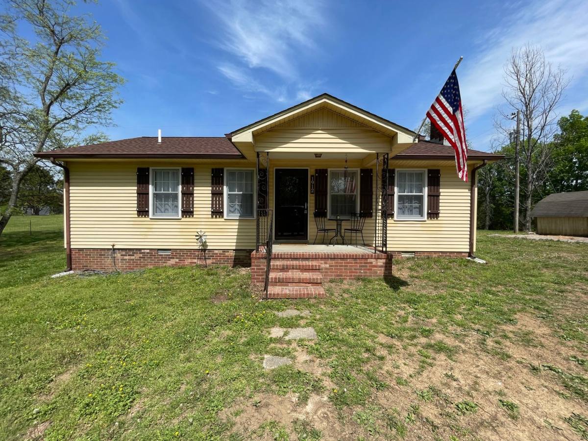 House for rent at 1912 S Berlin Rd, Lewisburg, TN 37091