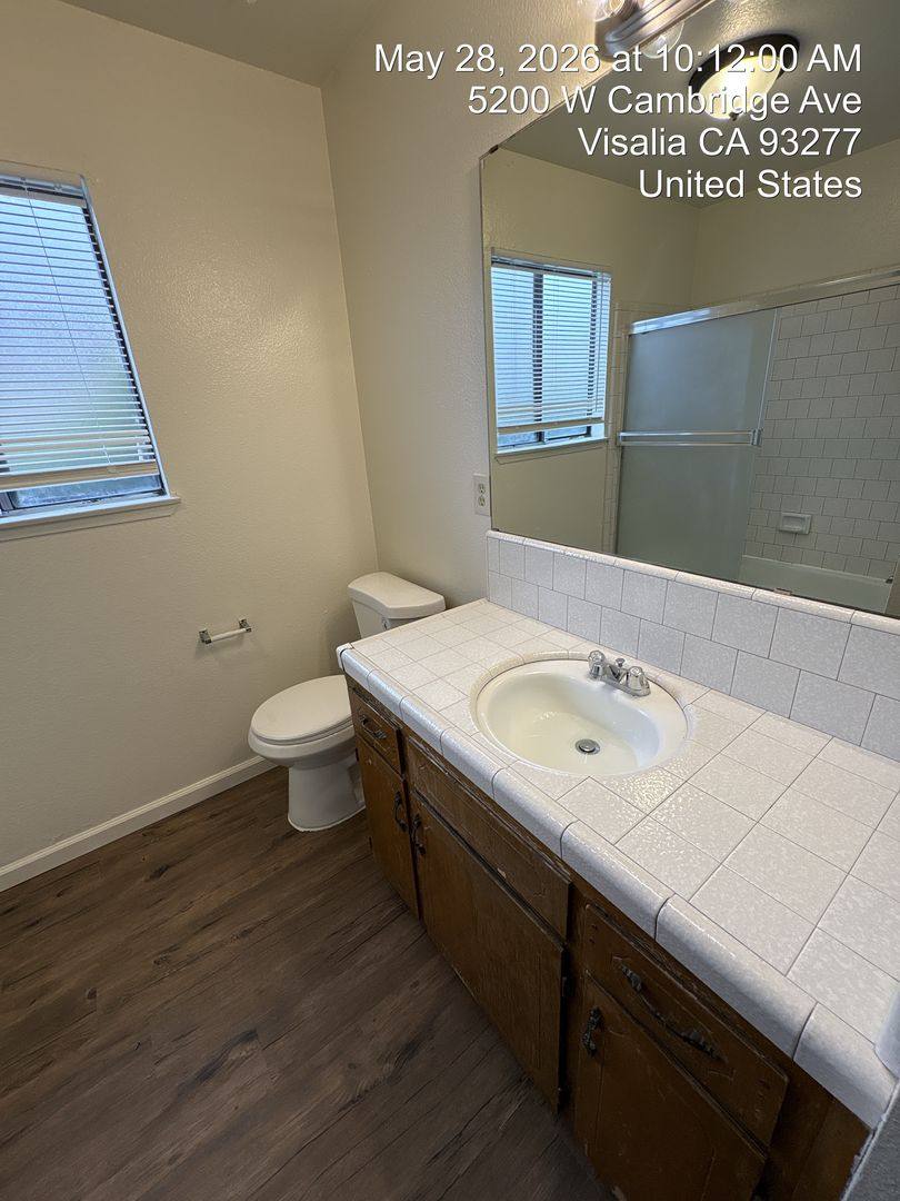 Apartment for rent at 5130-5136 W Cambridge, Visalia, CA 93277