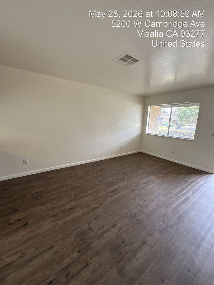 Apartment for rent at 5130-5136 W Cambridge, Visalia, CA 93277