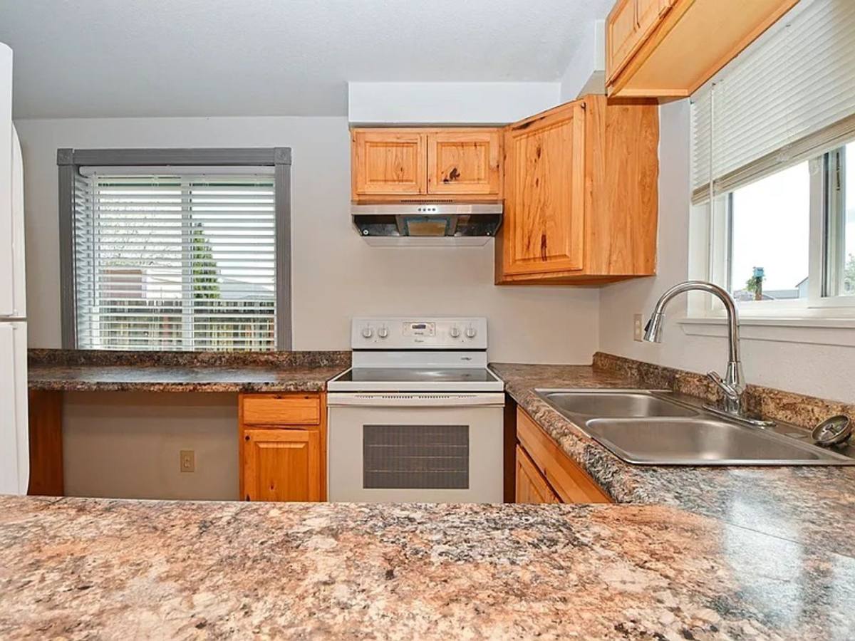 Apartment for rent at 10005 Sagewood Dr, Reno, NV 89506