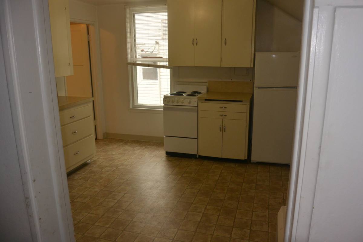 Apartment for rent at 401 E 28th St, Vancouver, WA 98663