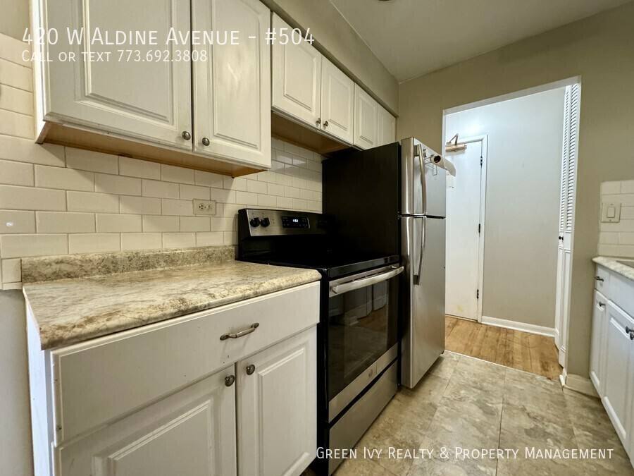 Condo for rent at 420 W Aldine Ave #504, Chicago, IL 60657