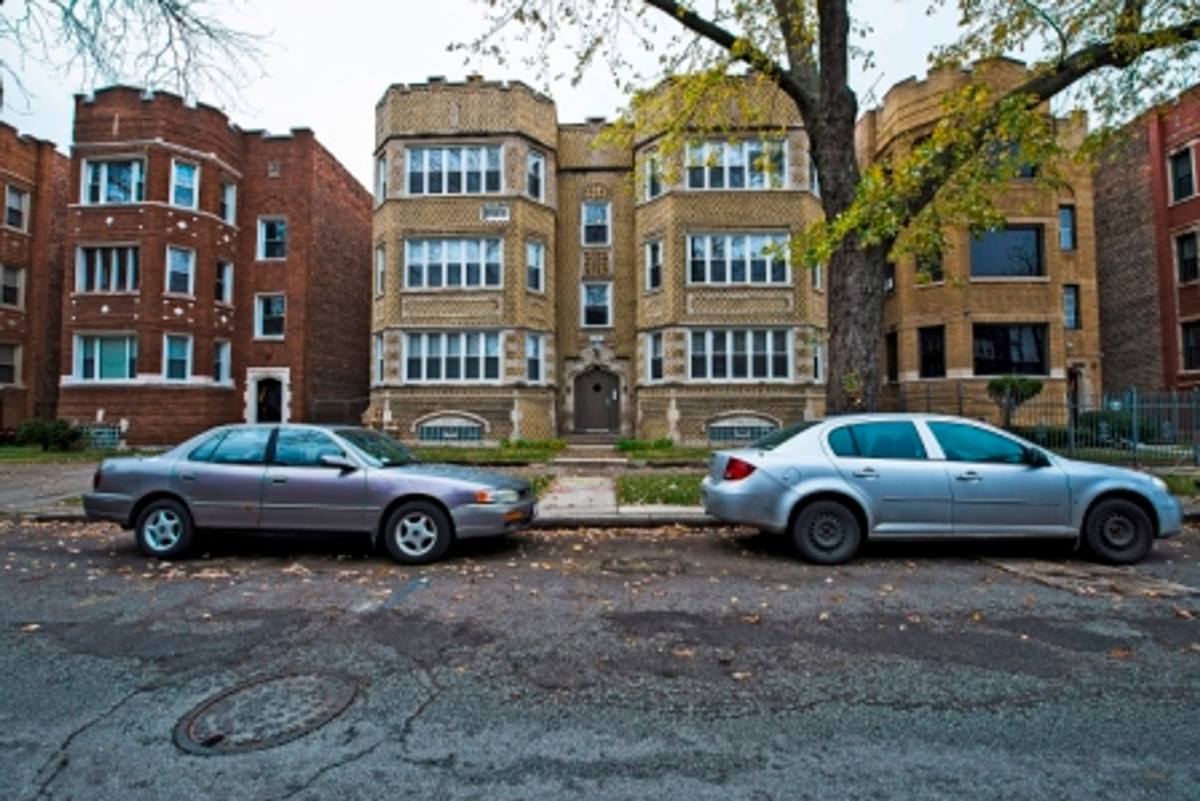 Apartment for rent at 7829 S Phillips Ave, Chicago, IL 60649