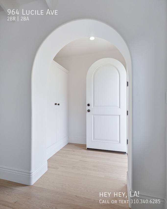 Apartment for rent at 964 Lucile Ave, Los Angeles, CA 90026